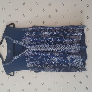 Lucky Brand Large Navy Floral Knit Top